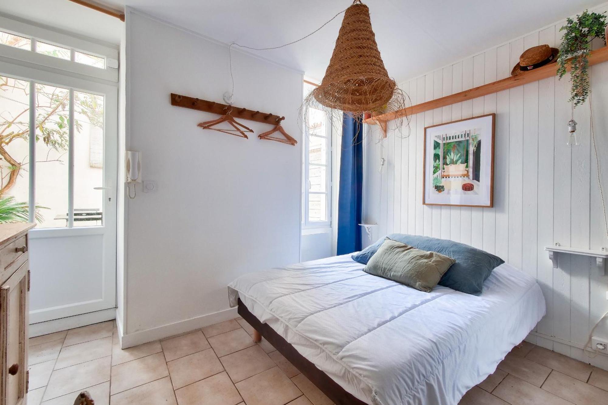 La Suite 24 - Studio Avec Terrasse A 100M Du Port De Saint-Martin-De-Re Luaran gambar