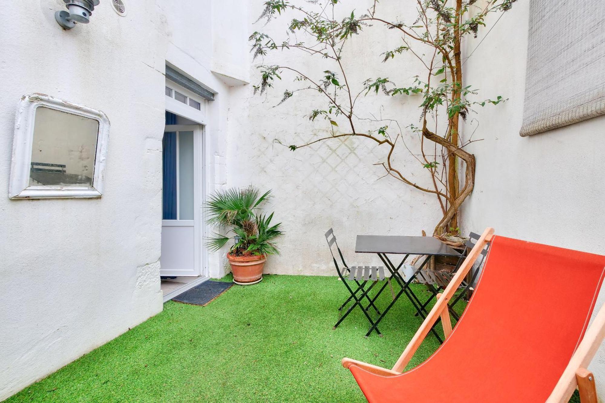 La Suite 24 - Studio Avec Terrasse A 100M Du Port De Saint-Martin-De-Re Luaran gambar